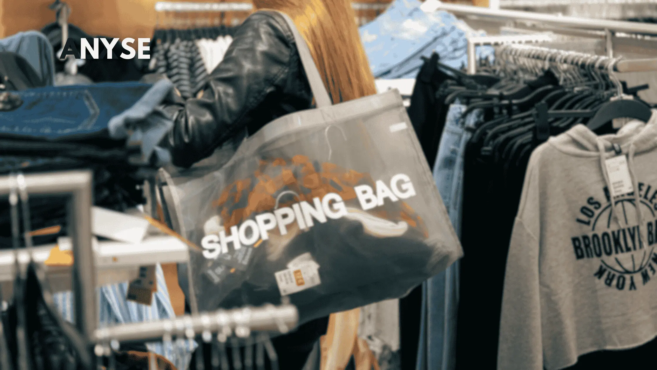 Abercrombie & Fitch (NYSE: ANF) Serves Up Holiday Cheer, But Investors Crave More